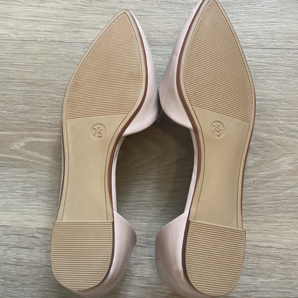 Nude flats - Picture 2 of 3